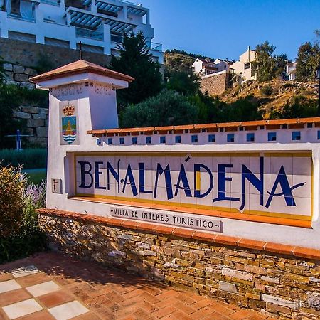 Timón II Apartamentos. A 90 metros de la playa. Piscina y Parking gratis. Benalmádena Exterior foto