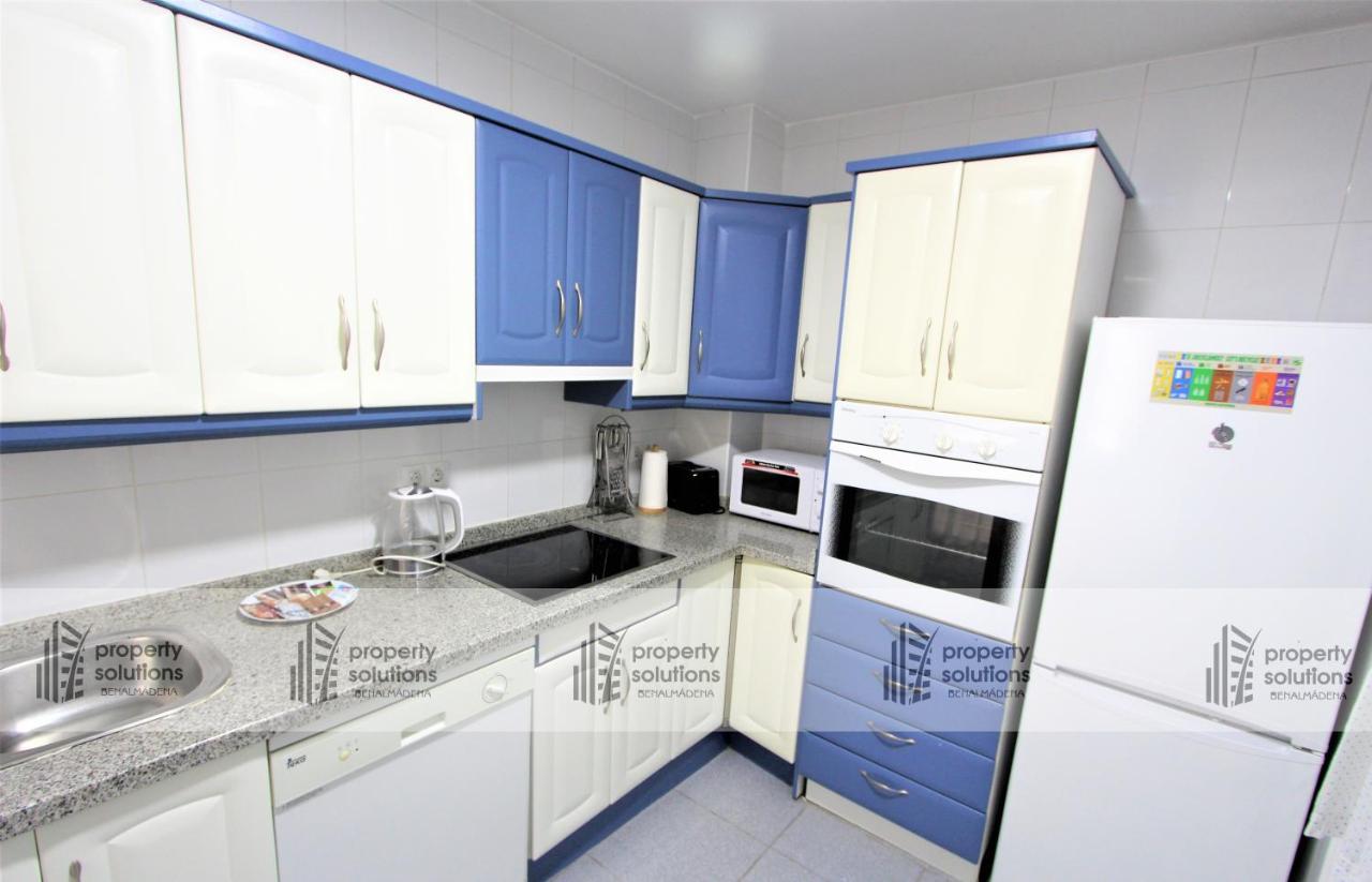 Timón II Apartamentos. A 90 metros de la playa. Piscina y Parking gratis. Benalmádena Exterior foto