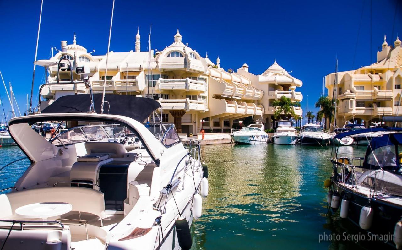Timón II Apartamentos. A 90 metros de la playa. Piscina y Parking gratis. Benalmádena Exterior foto