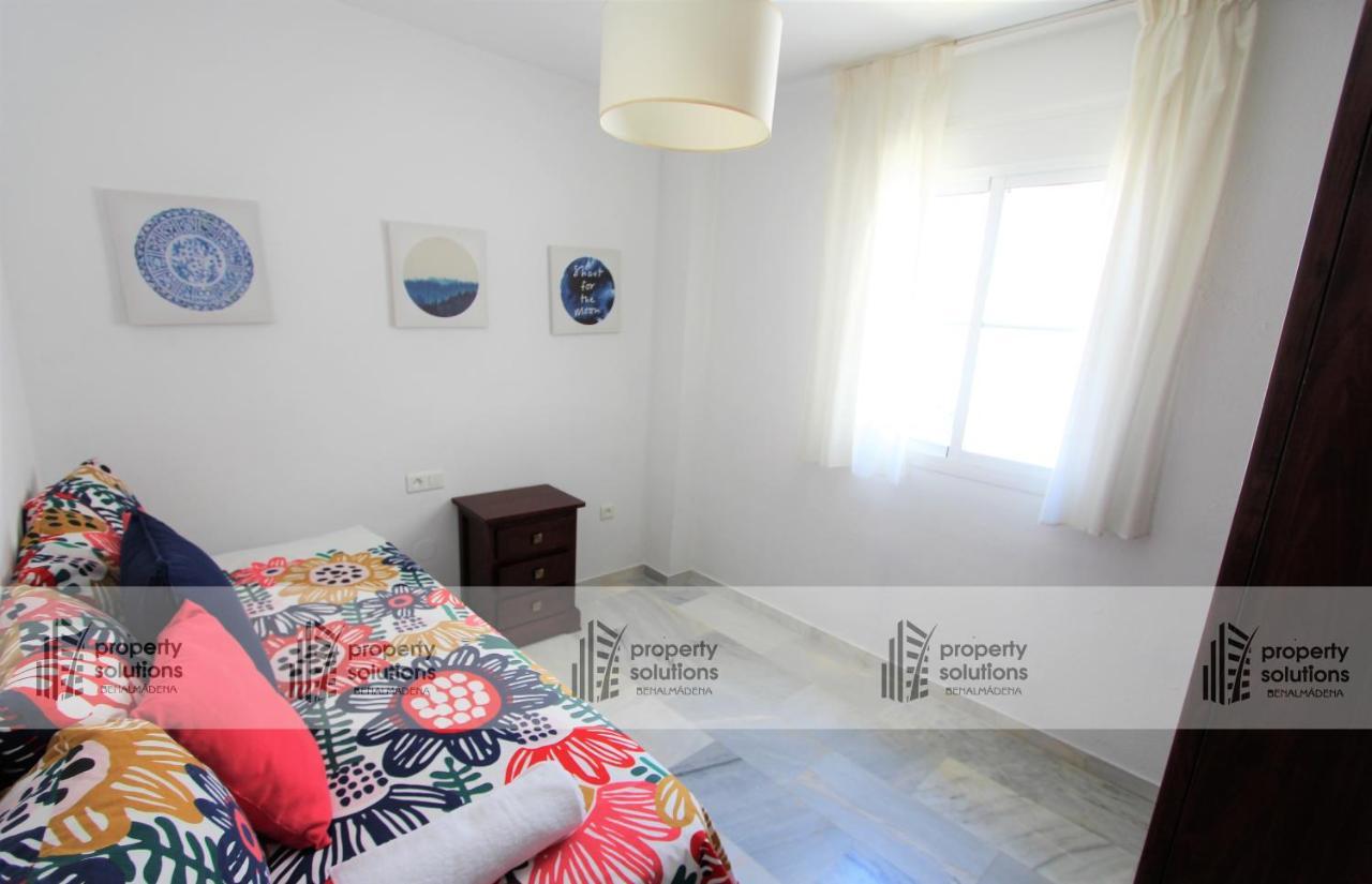 Timón II Apartamentos. A 90 metros de la playa. Piscina y Parking gratis. Benalmádena Exterior foto